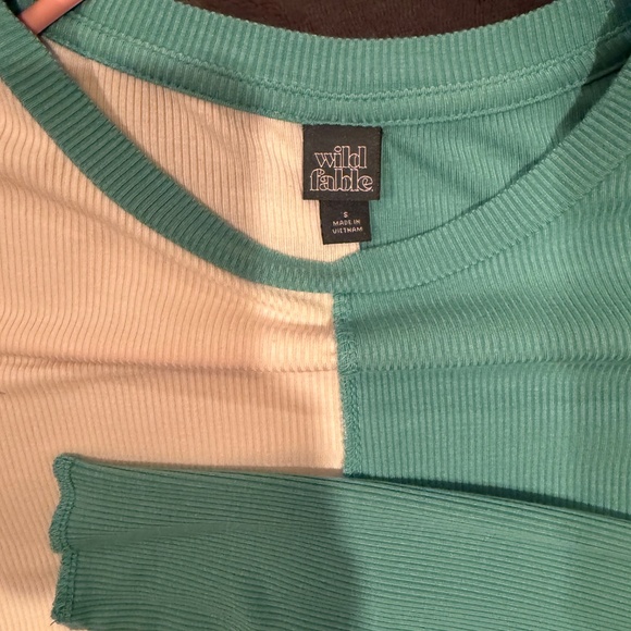 Wild Fable color block long sleeve women's top - Picture 4 of 5